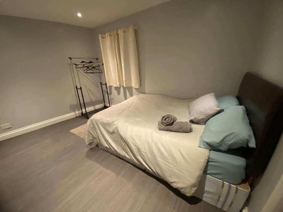 Spacious 2 Bedroom Flat London Exterior foto